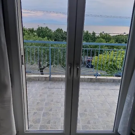 Victoria's Blue Apartmán Siviri