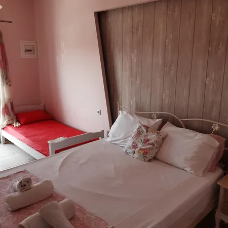 Victoria's Blue * Siviri