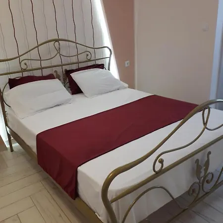 Victoria's Blue Apartment