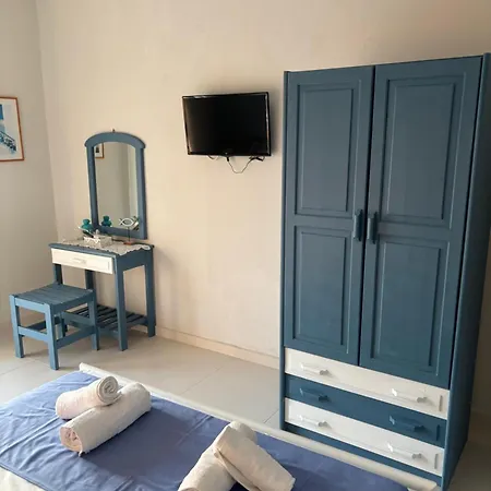 Victoria's Blue Daire