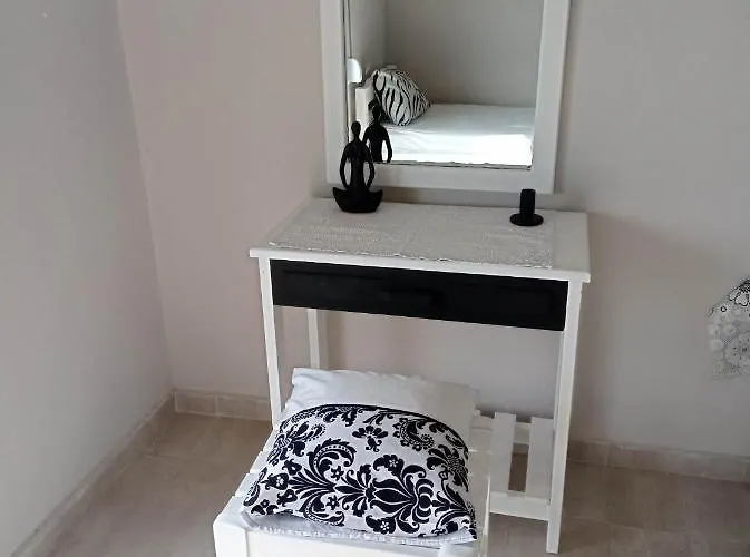 Victoria's Blue Apartament Siviri